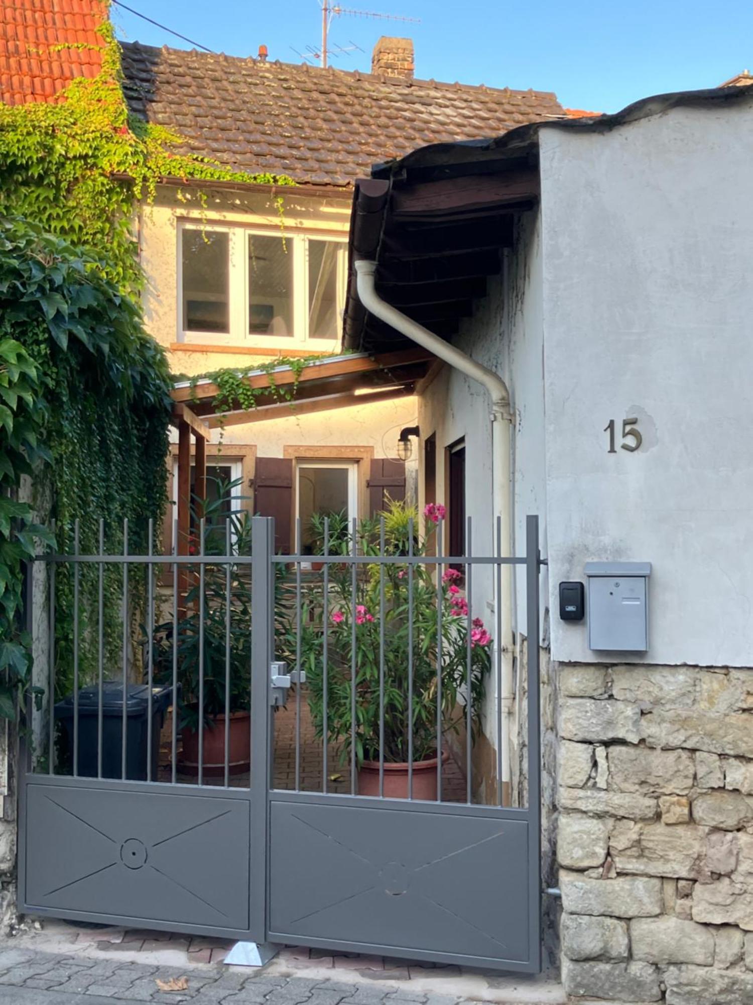 Guesthouse - Guntersblum エクステリア 写真